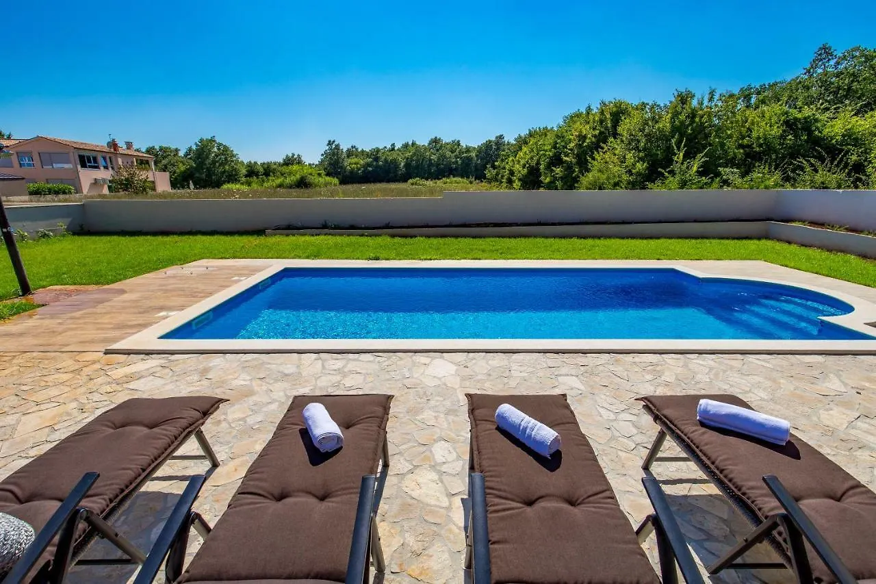 Villa Leticia Hreljići 0*,